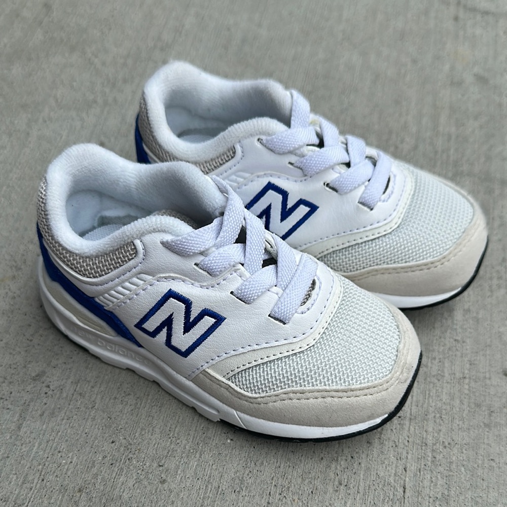 New Balance 997H Toddler White and Blue Sneakers